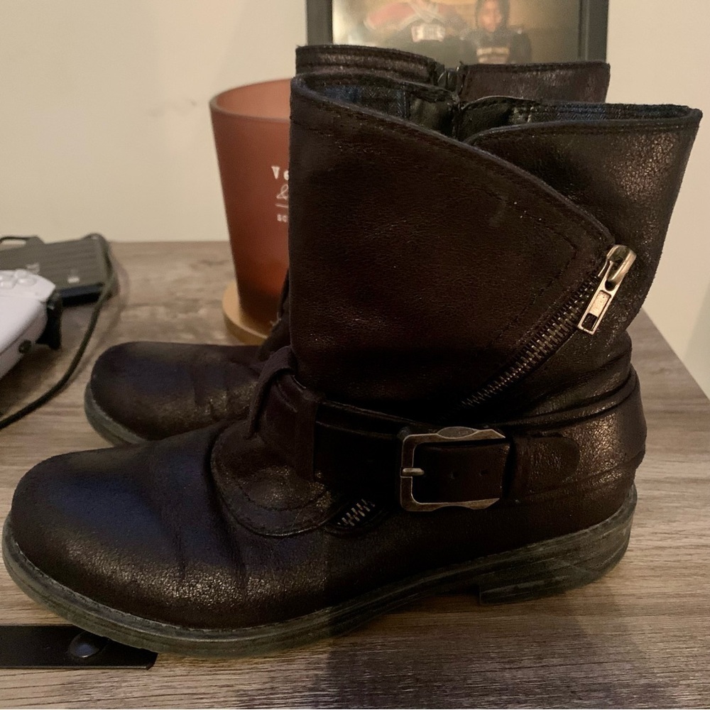 Baretraps Crosby Booties wmns size 6m black & chrome silver - Picture 3 of 7